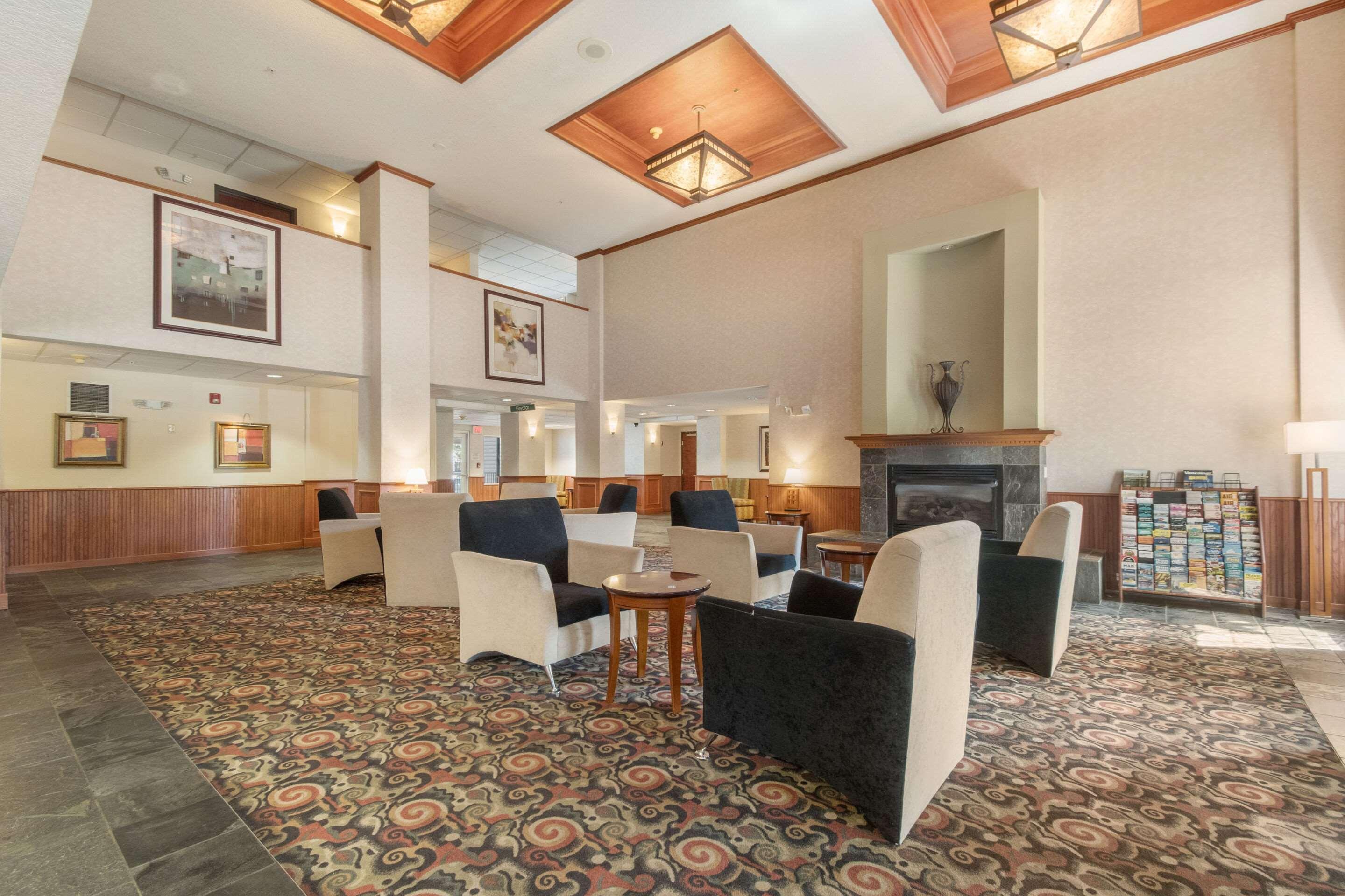 Quality Inn Gresham Bagian luar foto